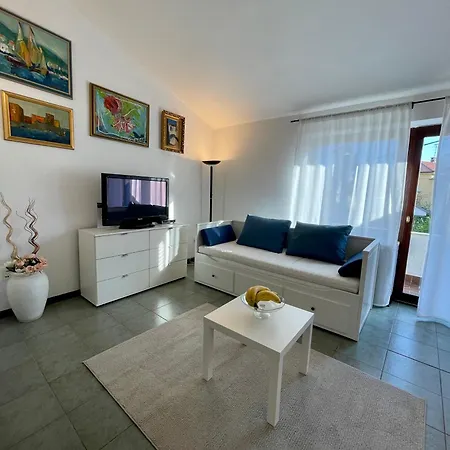 Apartman Matacin With Sea View *