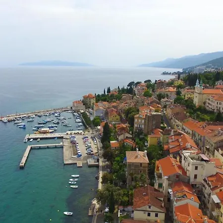 Apartament Matacin With Sea View