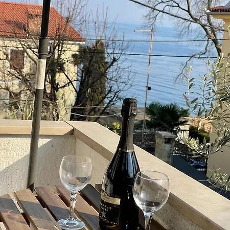 Apartman Matacin With Sea View Opatija