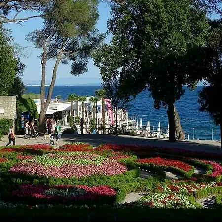 Apartment Matacin With Sea View Opatija