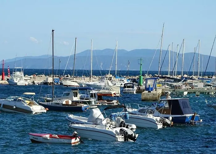 Matacin With Sea View Lägenhet *